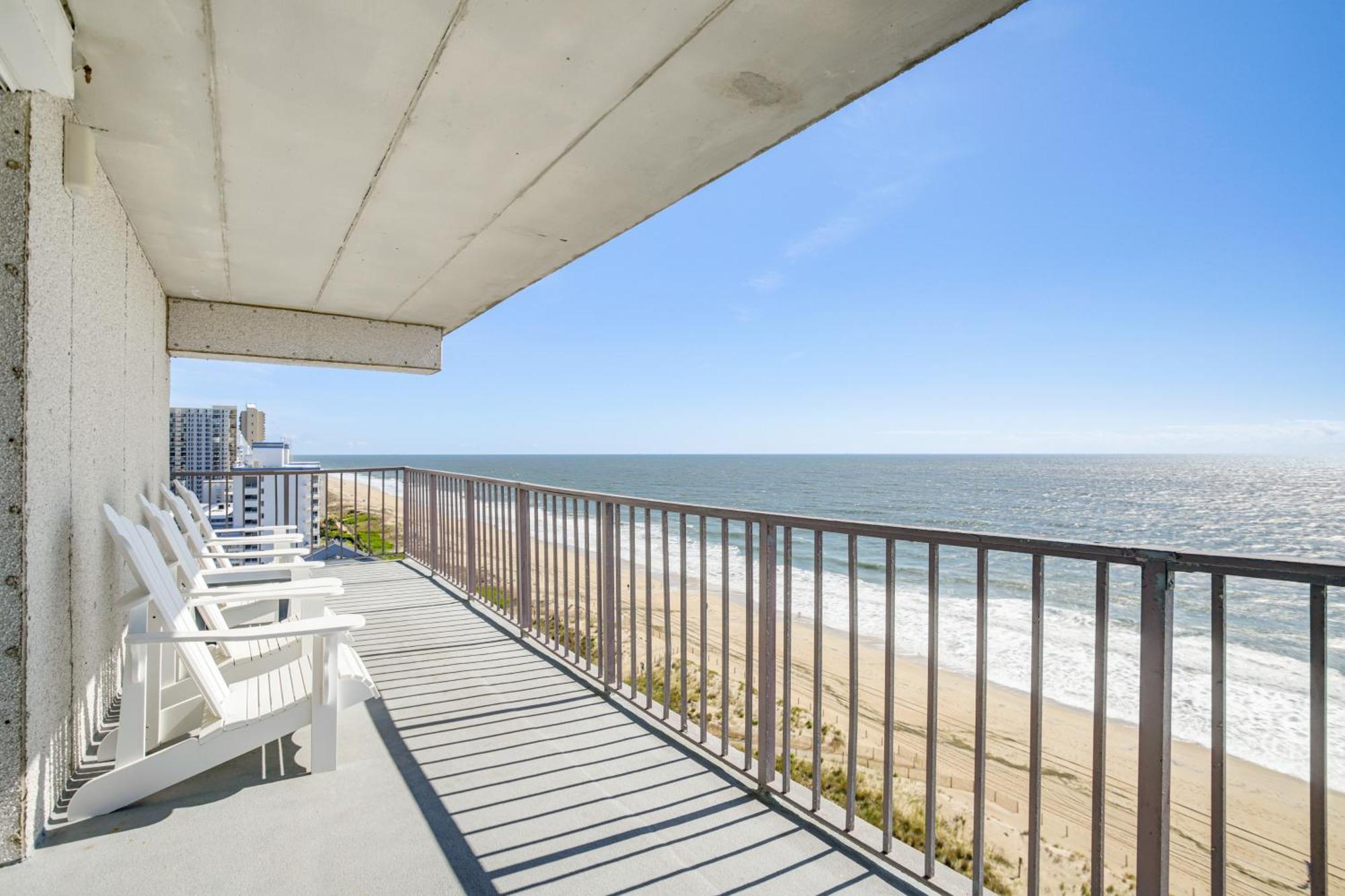 Ocean City Condo With Heated Pool And Beachfront View! Exterior photo