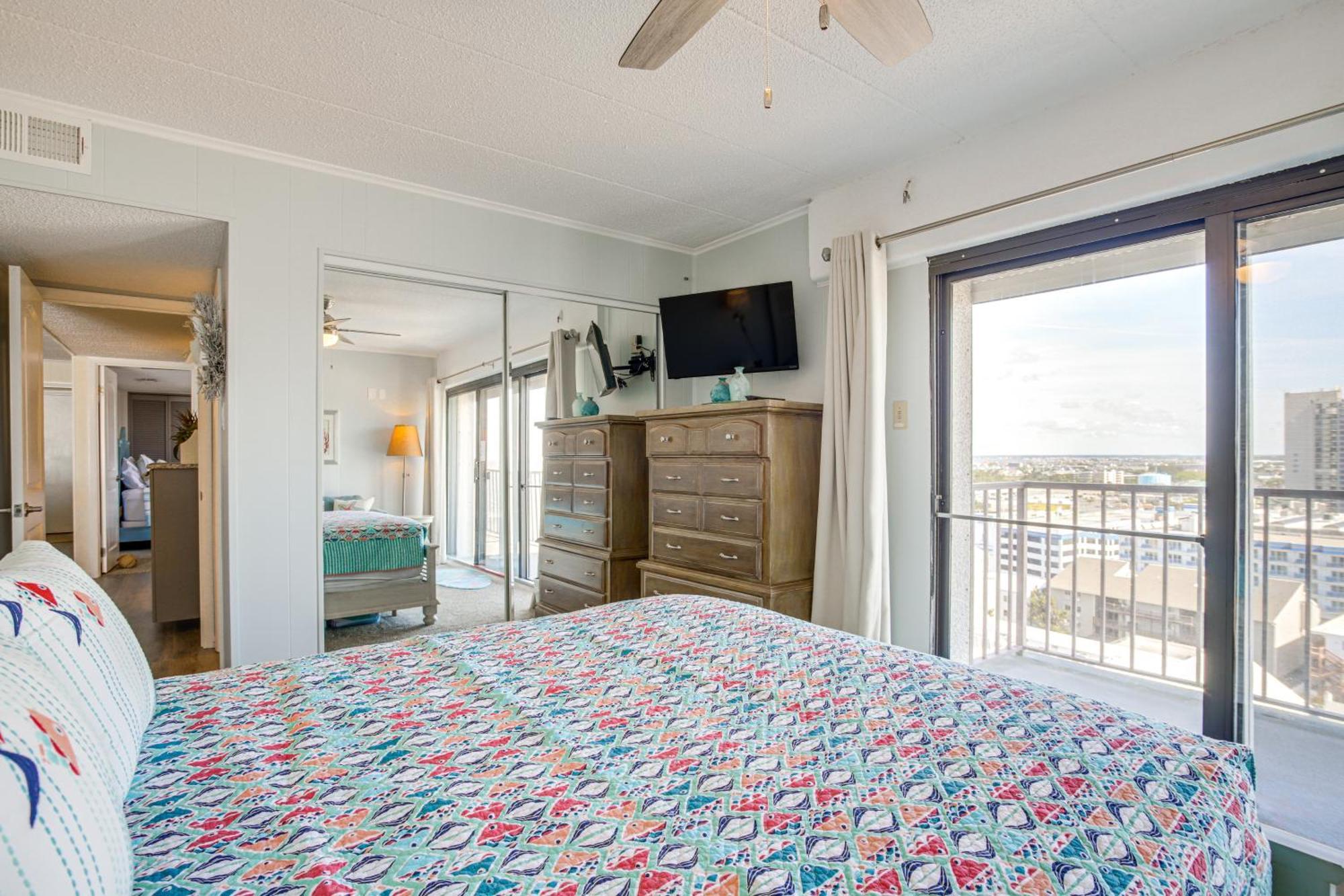 Ocean City Condo With Heated Pool And Beachfront View! Exterior photo